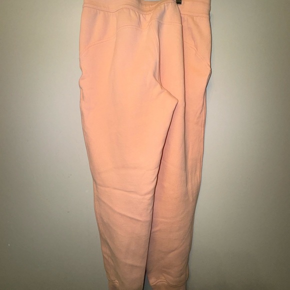 Lululemon Scuba Joggers - Picture 2 of 5